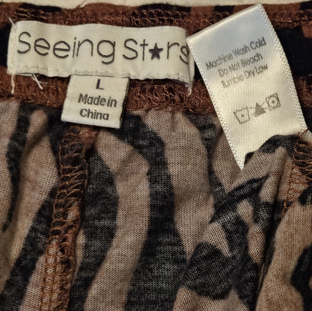 Zebra Print Button-Up Pajama Set, Size Large, Seeing Stars - Picture 15 of 15